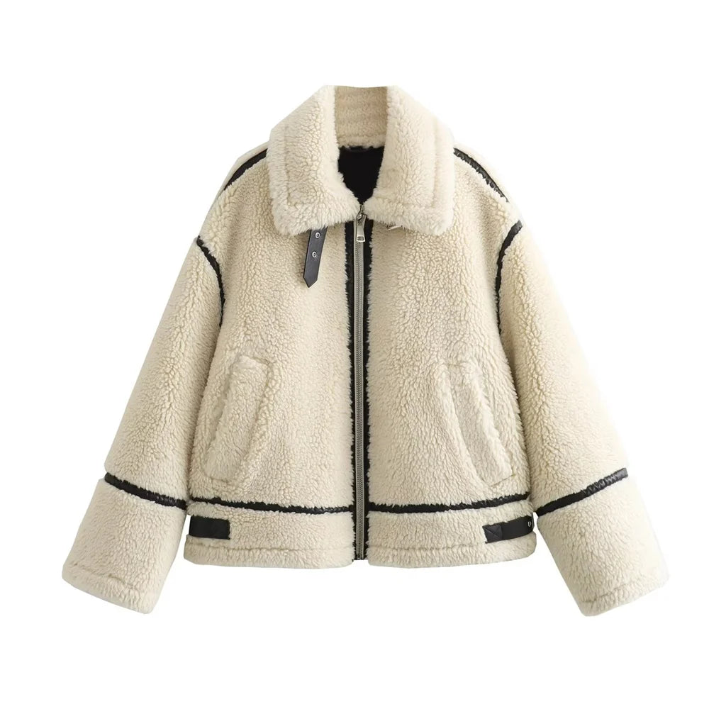 Fall Jacket Outfit Idea Featuring Fur Details And European Vibes