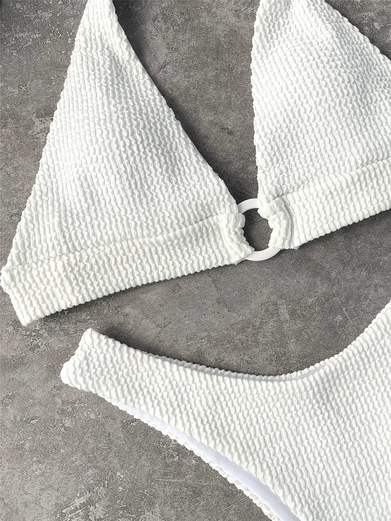 Slim Fit Triangle Bikini With Retro Pattern For Swimsuit Outfit Vibes