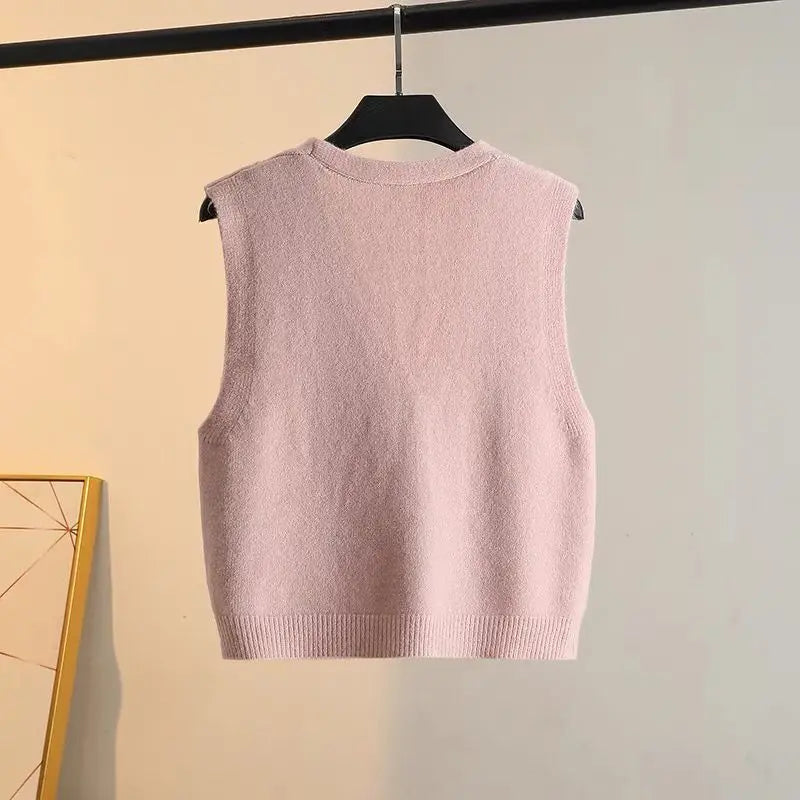 Layered Outfit Inspiration Knitted Vest Cardigan For Women With Slim Fit Camisole Styling