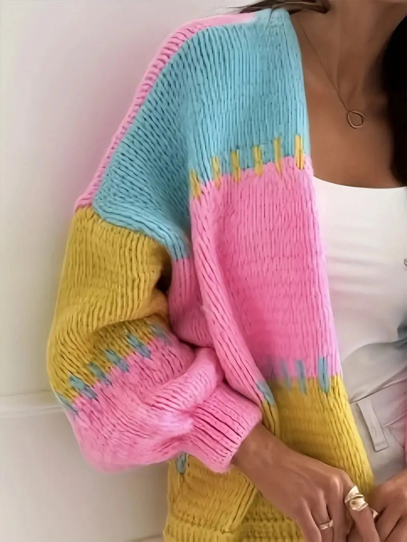 2025 Fall Outfit Inspiration Loose Knit Cardigan With Lantern Sleeve Streetwear Style