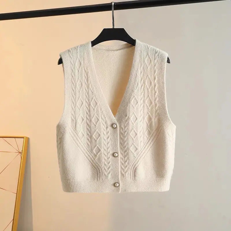 Layered Outfit Inspiration Knitted Vest Cardigan For Women With Slim Fit Camisole Styling
