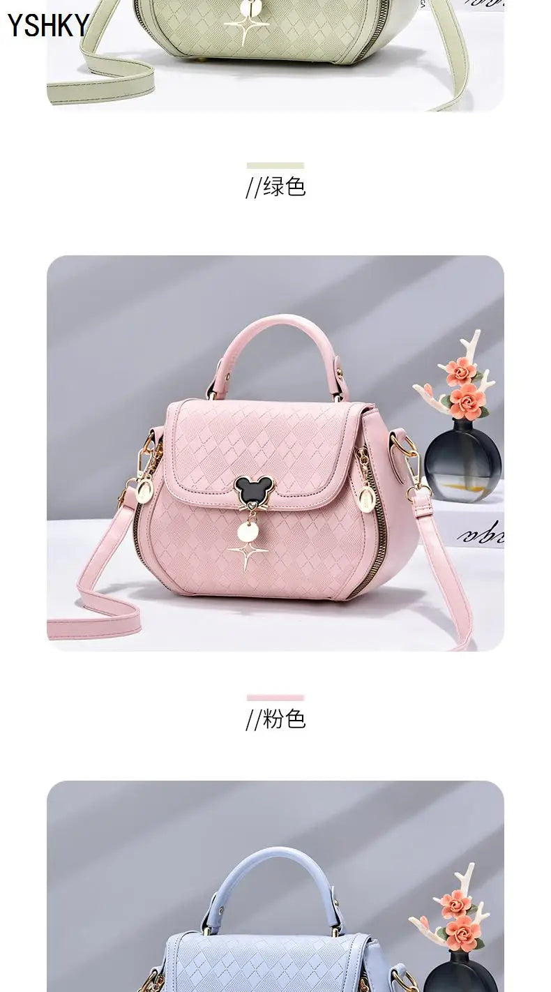 Chic Shoulder Bag In Genuine Leather For Outfits Fashion And Soft Girl Vibes