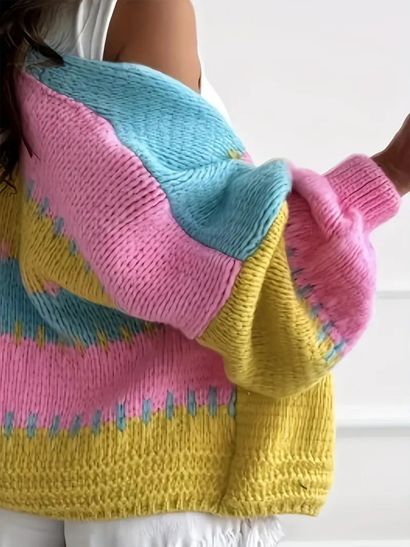 2025 Fall Outfit Inspiration Loose Knit Cardigan With Lantern Sleeve Streetwear Style