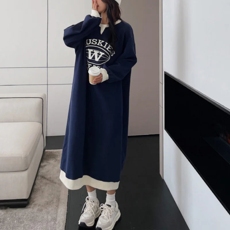 Fall Outfit Idea With Fleece Long Dress And Casual Print For Cozy Looks