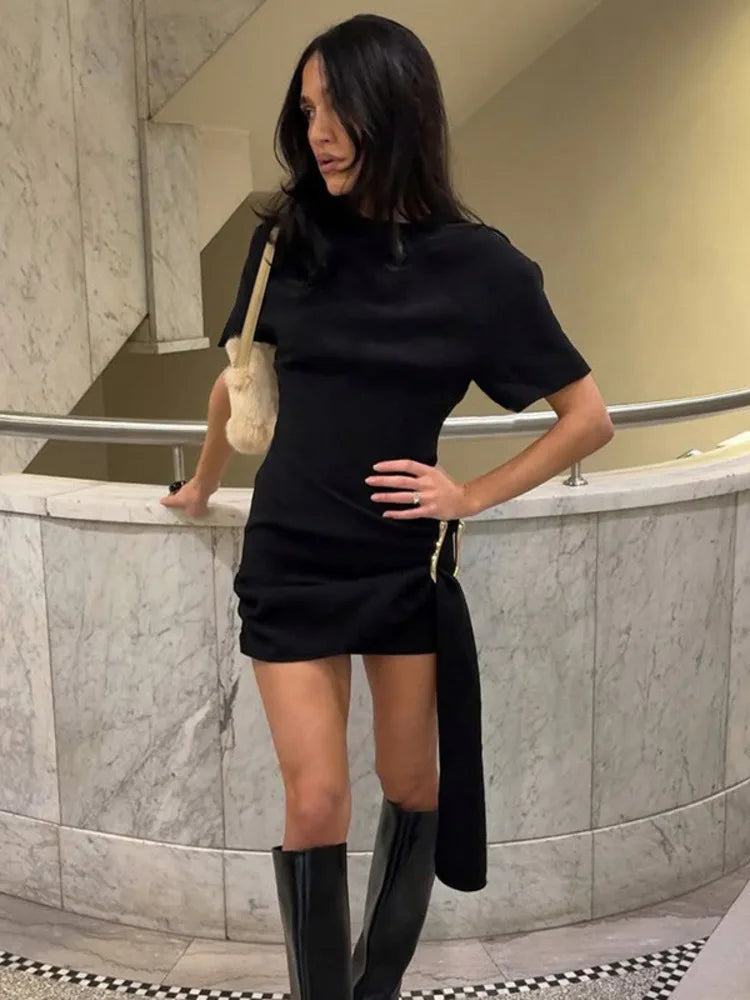 Black Bodycon Mini Dress – Short Sleeve Draped Design with Metal Buckle, High Waist O-Neck Clubwear for Women 2025