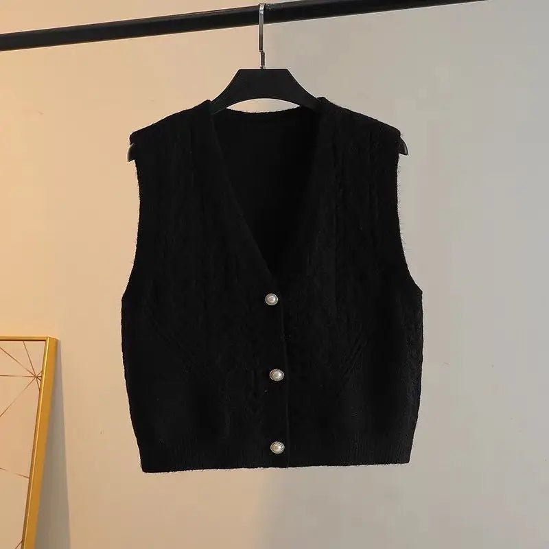 Layered Outfit Inspiration Knitted Vest Cardigan For Women With Slim Fit Camisole Styling