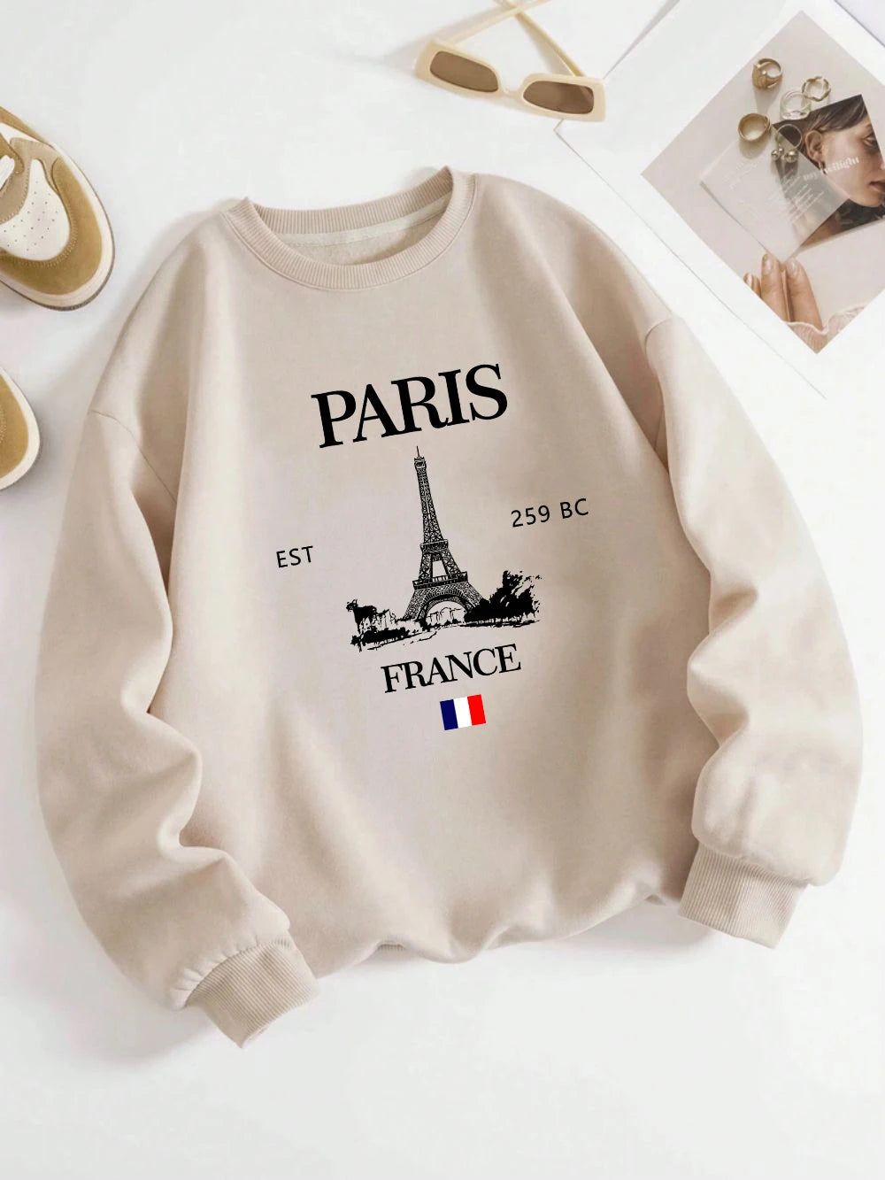 Fall Outfit Sweatshirt For Women With Paris Eiffel Tower Graphic Design