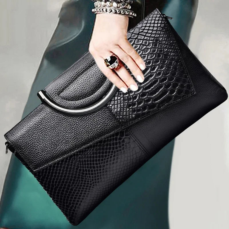 Chic Handheld Bag With Street Style Vibes And Cozy Girl Sophistication