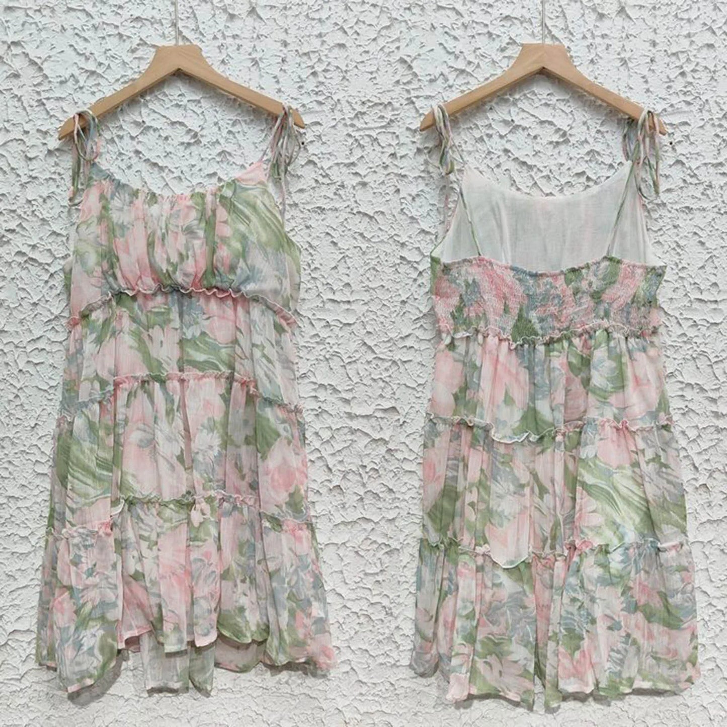 Boho Floral Backless Chiffon Sundress – Layered Ruffles, Strappy Sleeveless Holiday Mini Dress for Summer 2025