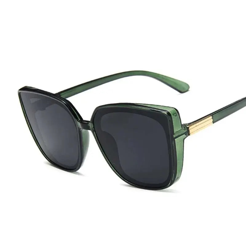Retro Glamour Cat Eye Eyewear for Stylish Ladies