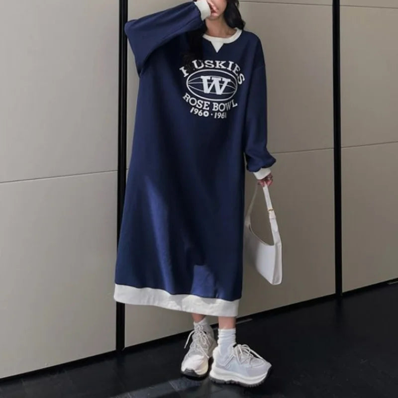 Fall Outfit Idea With Fleece Long Dress And Casual Print For Cozy Looks