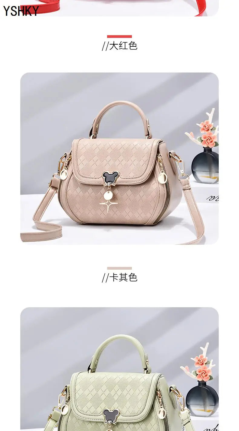 Chic Shoulder Bag In Genuine Leather For Outfits Fashion And Soft Girl Vibes
