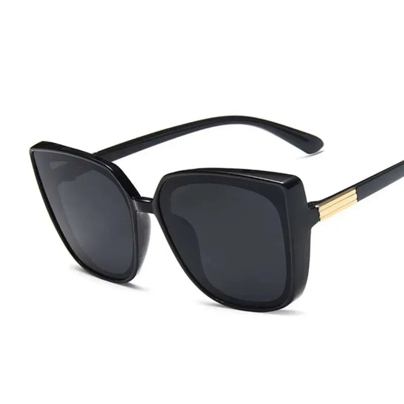 Retro Glamour Cat Eye Eyewear for Stylish Ladies
