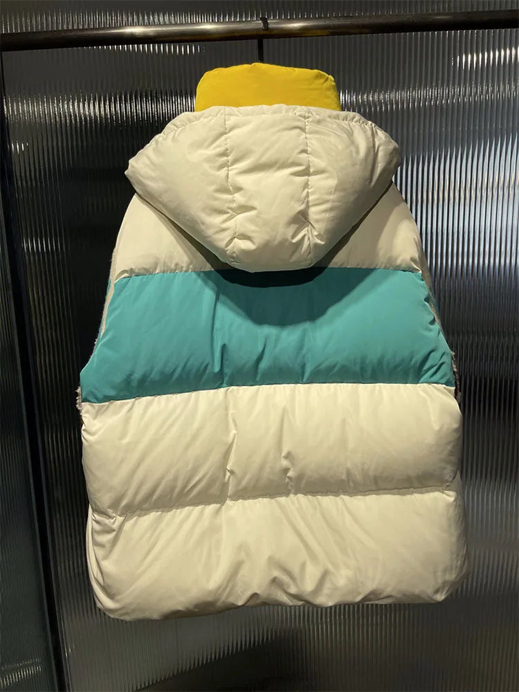Cloud-Soft Parkas for Casual Winter Vibes