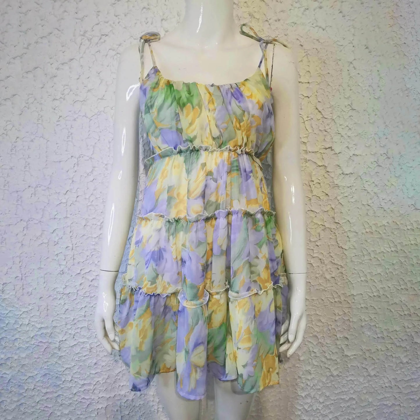 Boho Floral Backless Chiffon Sundress – Layered Ruffles, Strappy Sleeveless Holiday Mini Dress for Summer 2025