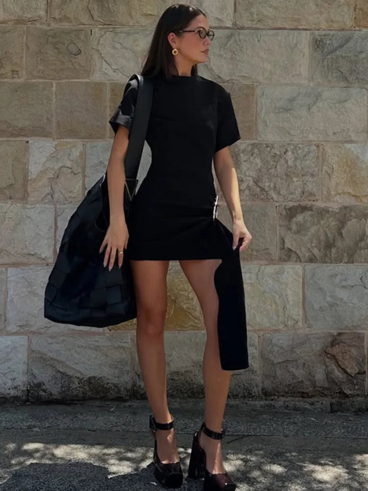 Black Bodycon Mini Dress – Short Sleeve Draped Design with Metal Buckle, High Waist O-Neck Clubwear for Women 2025