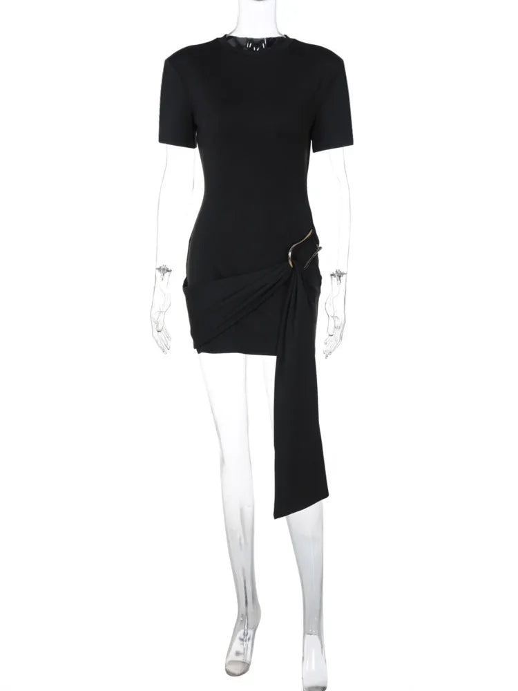 Black Bodycon Mini Dress – Short Sleeve Draped Design with Metal Buckle, High Waist O-Neck Clubwear for Women 2025