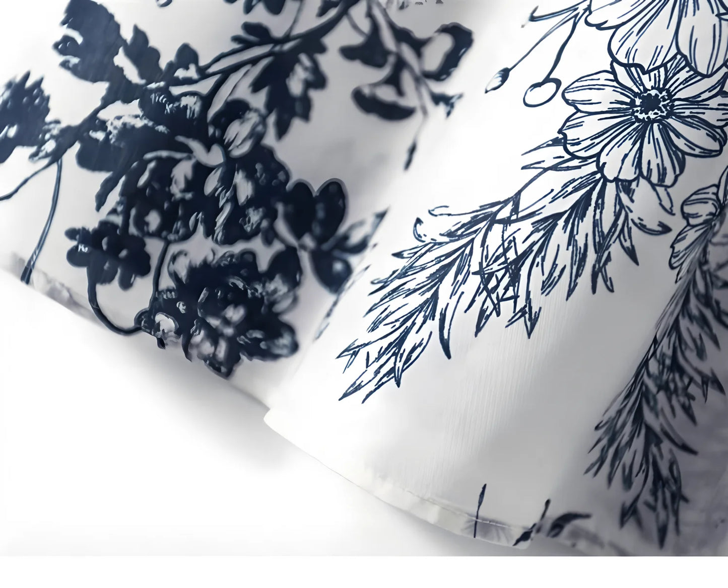 French Style Long Dress With Vintage Print And Tie Waist For Spring Fashion