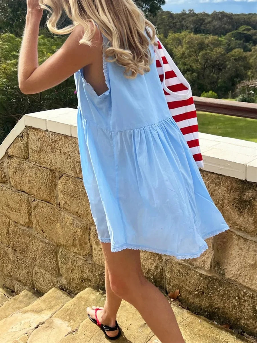 Millennium Style Sleeveless Dress With Vintage Floral Print And Beach-Ready Look