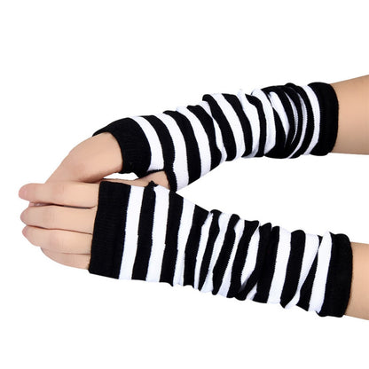 Star Cross: Y2K Fingerless Mittens