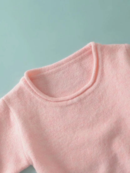 Contemporary Knit: O-Neck Crop Sweater