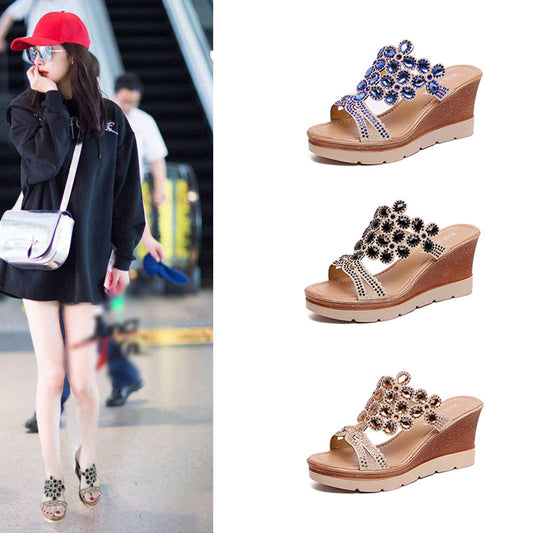 Artisanal Wedge: Shimmering Glitter Wedge Sandals