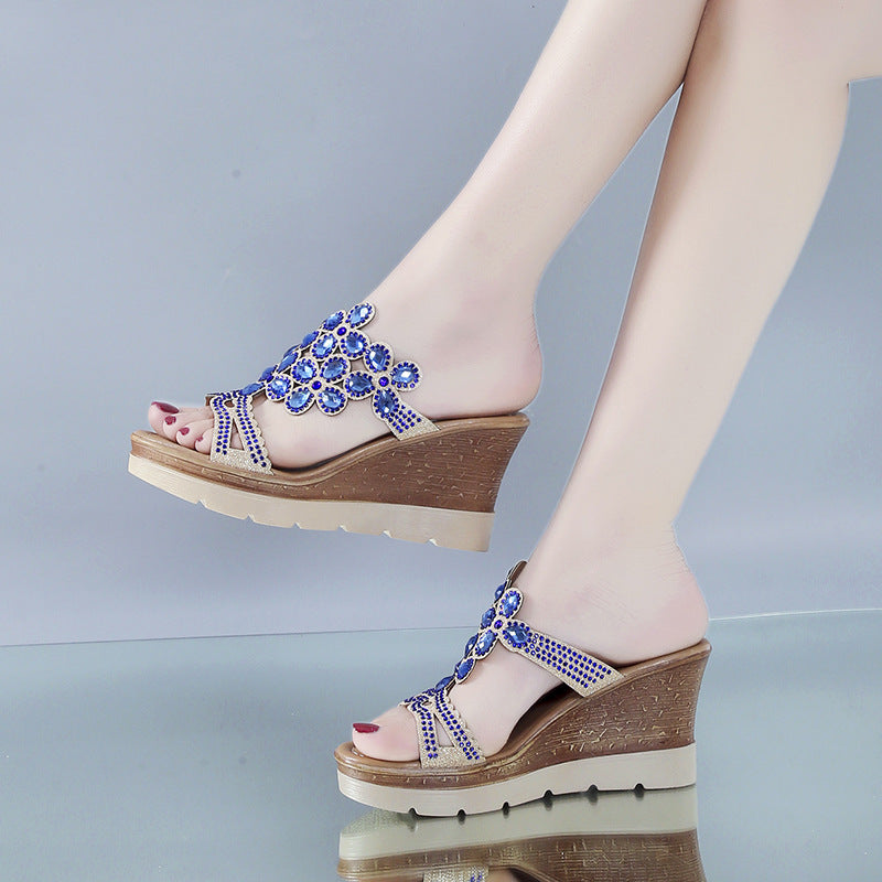 Artisanal Wedge: Shimmering Glitter Wedge Sandals
