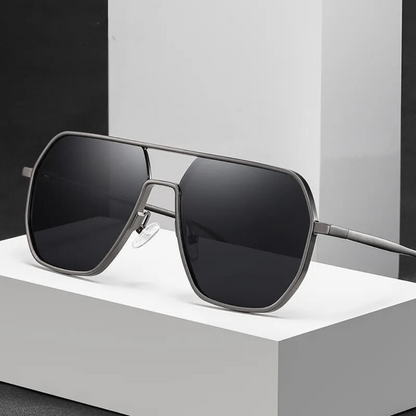 Luxury Fashion Photochromic Sunglasses for Men & Women