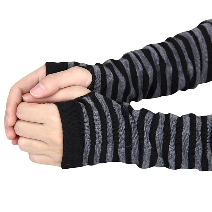 Star Cross: Y2K Fingerless Mittens