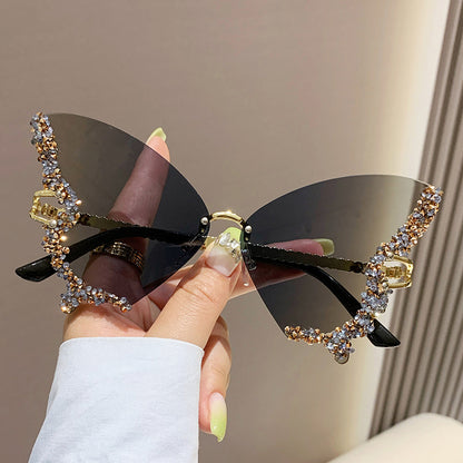 Retro It-Girl: Chic Vintage Cat Eye Eyewear