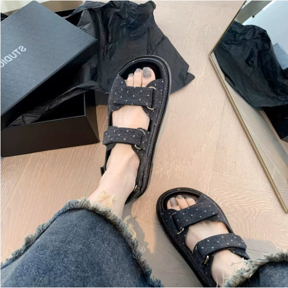 Breezy Chic Womens Flat Sports Sandals