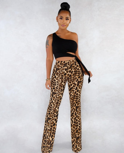 Elastic Elegance Leopard Pants