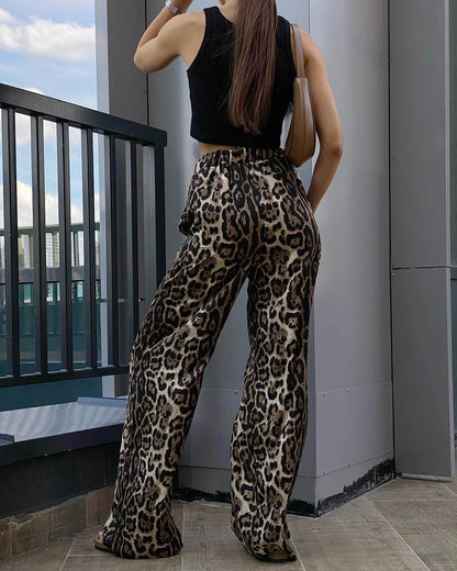 Elastic Elegance Leopard Pants