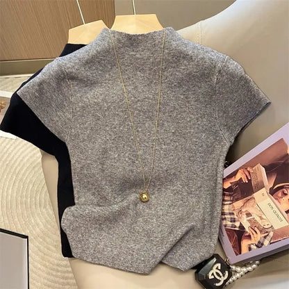 Fall Outfit Inspiration Slim Knitted Turtleneck Sweater With Short Sleeves