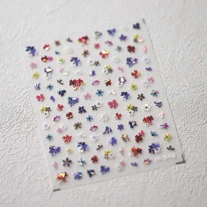 Autumn Nail Art Stickers With White Flowers And Gradient Shine For Fall Nail Ideas
