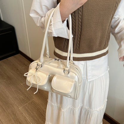 Versatile Underarm Bag With Minimalist Elegance And Effortless Everyday Vibes