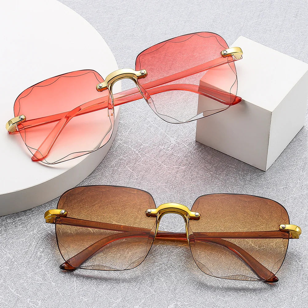 Elegant Rimless Gradient Sunglasses for Women UV400