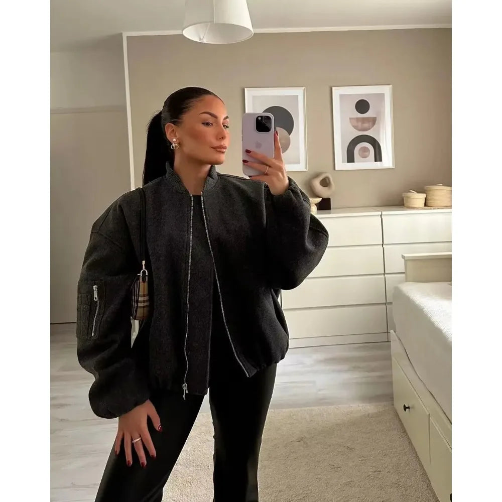 Autumn Outfit Inspiration Loose Coat Styling With Soft Jacket Fashion