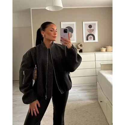 Autumn Outfit Inspiration Loose Coat Styling With Soft Jacket Fashion