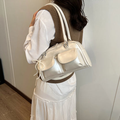 Versatile Underarm Bag With Minimalist Elegance And Effortless Everyday Vibes