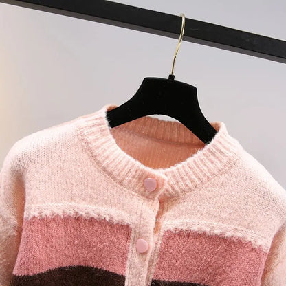 Boho-Chic Multicolor Knit Cardigan with Dramatic Lantern Sleeves for Fall