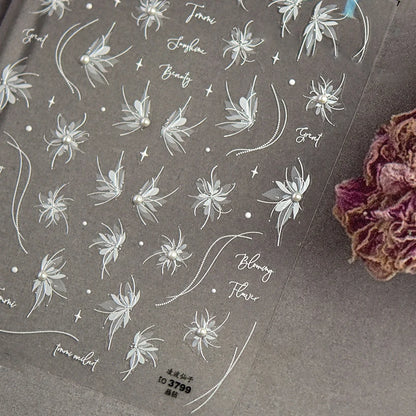 Autumn Nail Art Stickers With White Flowers And Gradient Shine For Fall Nail Ideas