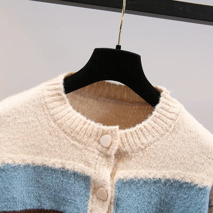 Boho-Chic Multicolor Knit Cardigan with Dramatic Lantern Sleeves for Fall