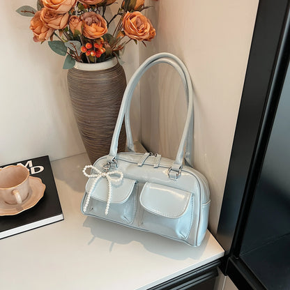 Versatile Underarm Bag With Minimalist Elegance And Effortless Everyday Vibes