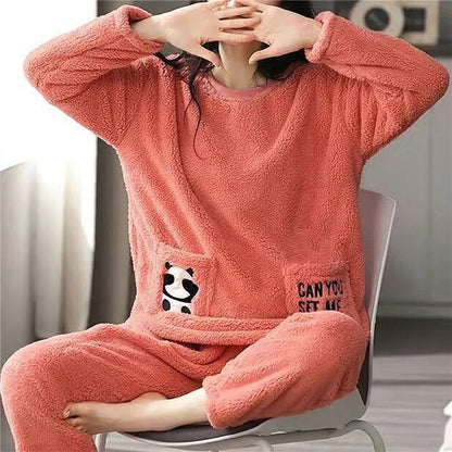 Women's Coral Velvet and Thin Flannel Pajama Ensemble