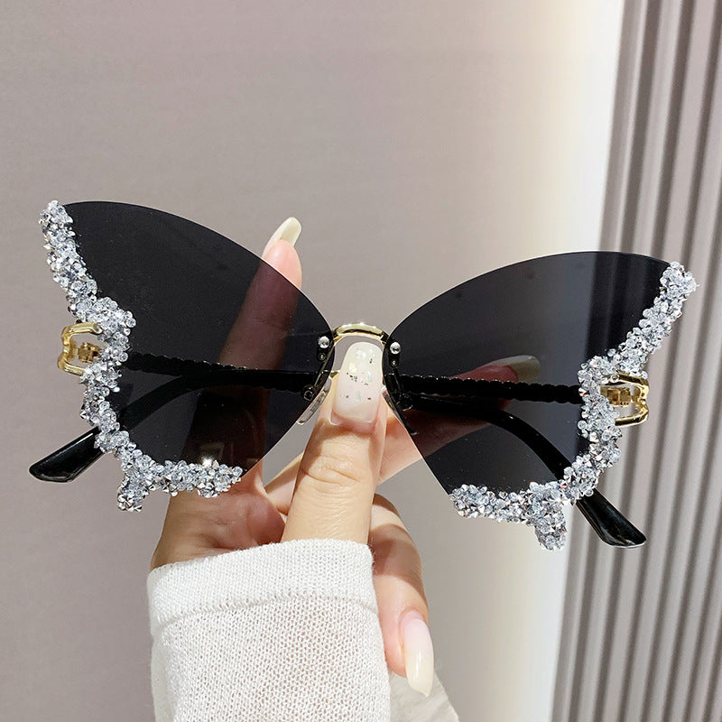 Retro It-Girl: Chic Vintage Cat Eye Eyewear