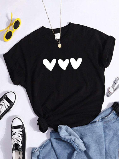 Black Heart T-Shirt, Essential Softtee Top for Women, Summer Casual Wear