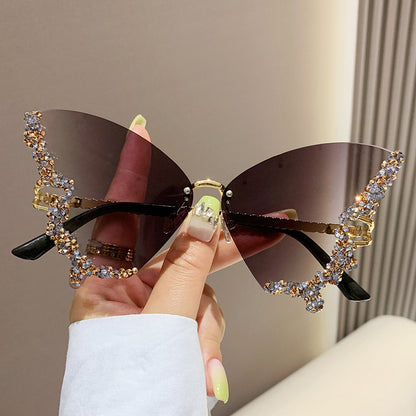 Retro It-Girl: Chic Vintage Cat Eye Eyewear