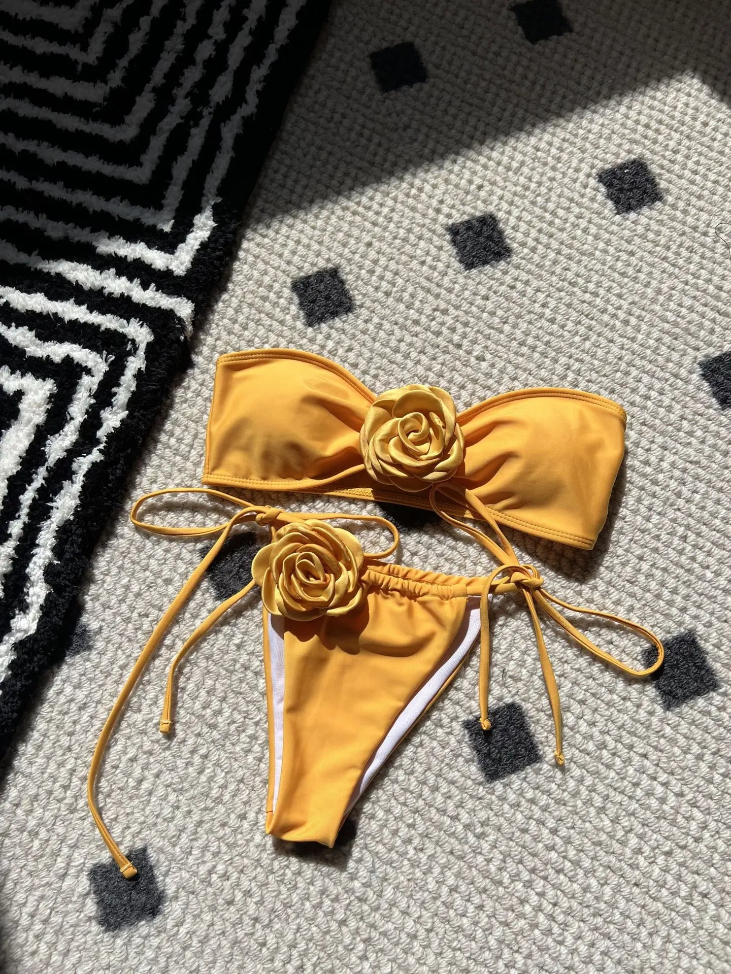 2024 Sunkissed Elegance Strapless Bikini